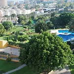 La Colina & Pool