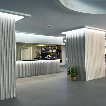 La Colina & Pool Daire *